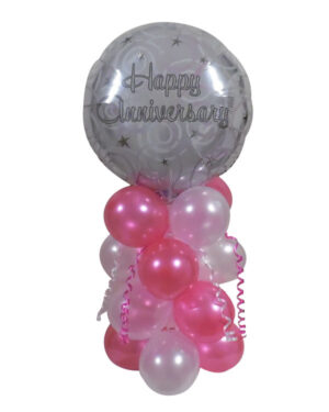 Borddekorasjon: "Happy Anniversary"